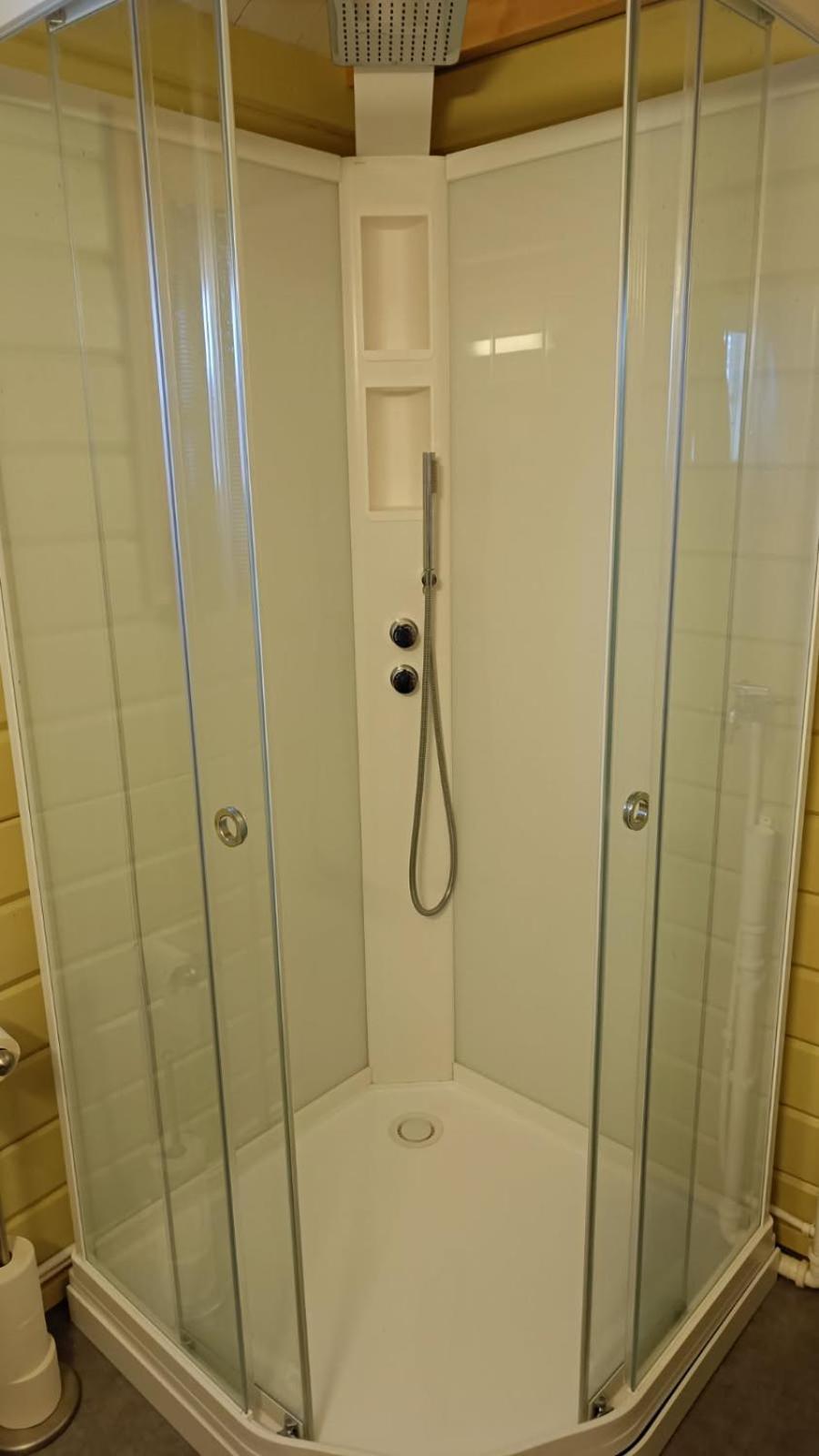 Bortersia Holiday Home Sørvågen 客房 照片